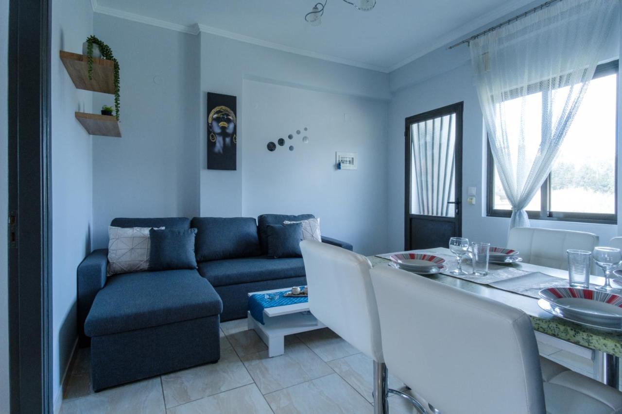 Akis Villa Studios & Apartment With Pool By Hotelius Agios Georgios Pagon Exterior foto